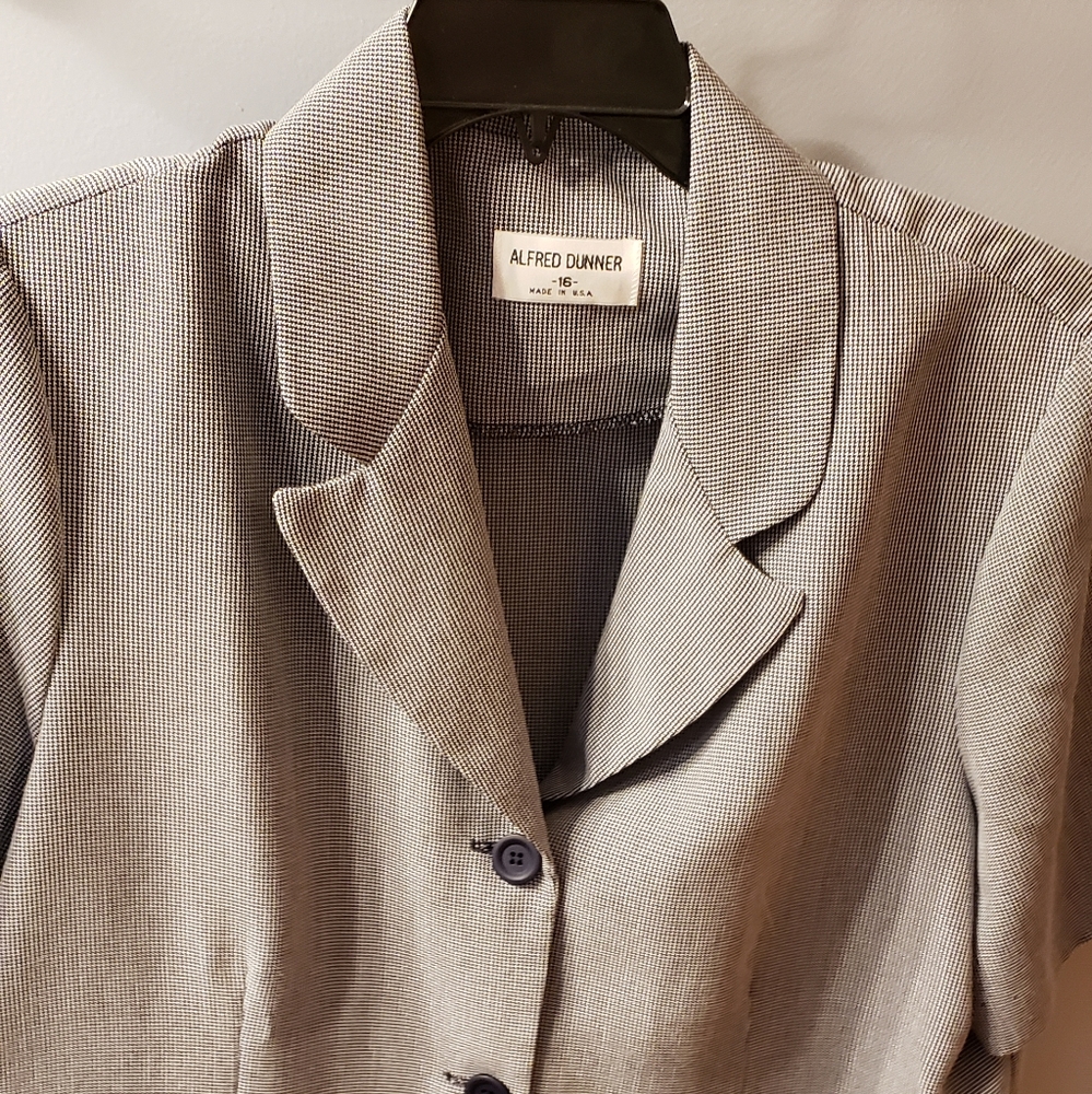 Alfred Dunner button front top/jacket